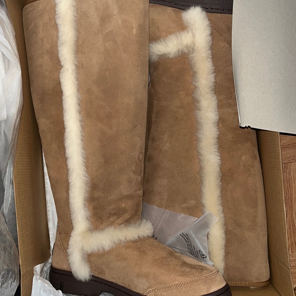 Uggs Sunburst Extra Tall Womens